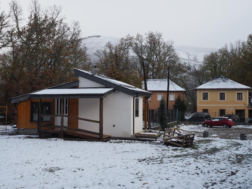 Vila Planet Ancares Candín Exteriér fotografie